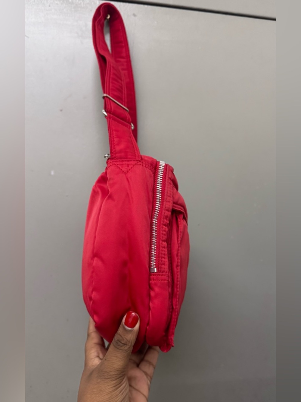 Porter Tanker Sling Bag Red Nylon Japanese Designer Shoulder Bag Unisex Compact - Picture 3 of 8